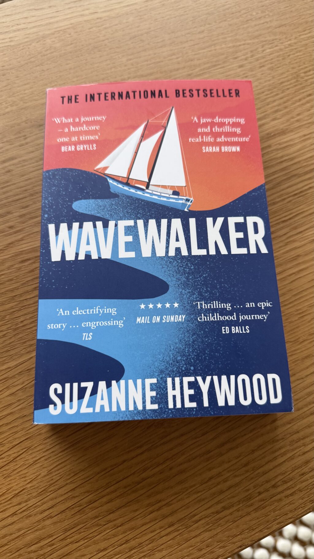 Odrastanje bez izbora: razgovor sa Suzanne Heywood, koja je djetinjstvo provela ploveći svijetom